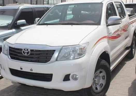 Voiture de marque hilux