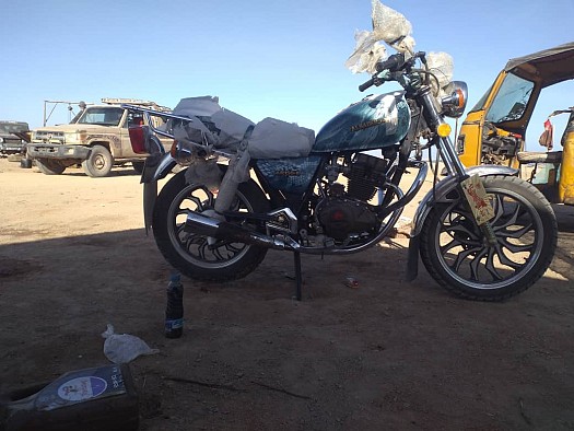 Moto 150 toute neuve ramenée du Yémen à vendre
